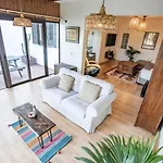 Casa Lula Villa